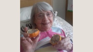 Tameside Residents make bird feeders at care home